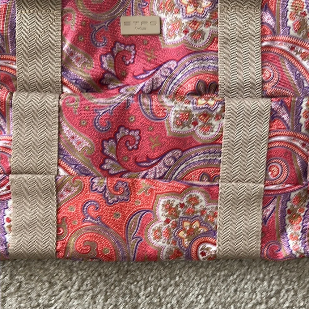 Paisley Tote Bag - Picture 10 of 10